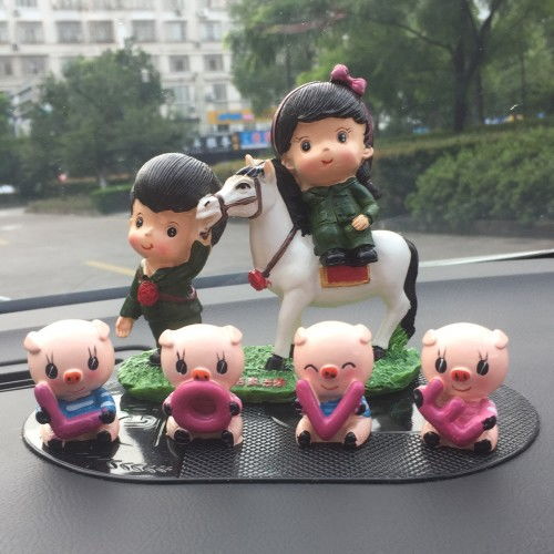 愛上“l(fā)ove豬”，為愛車注入可愛與創(chuàng)意
